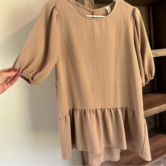 Small Ruffle Tunic - Picture 2 of 3